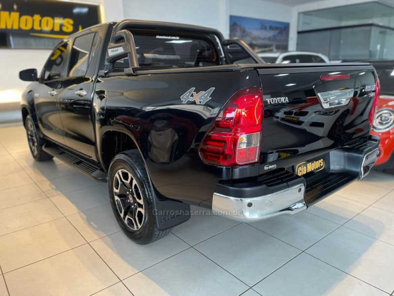 HILUX 2.8 SRV 4X4 CD 16V DIESEL 4P AUTOMÁTICO - 2022 - SãO LEOPOLDO