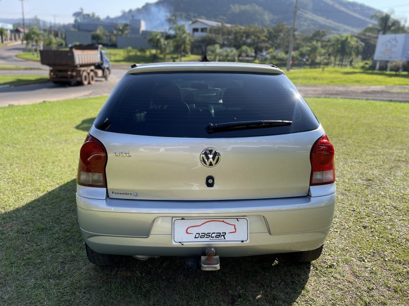 GOL 1.0 MI ECOMOTION 8V FLEX 2P MANUAL G.IV - 2013 - BOM PRINCíPIO