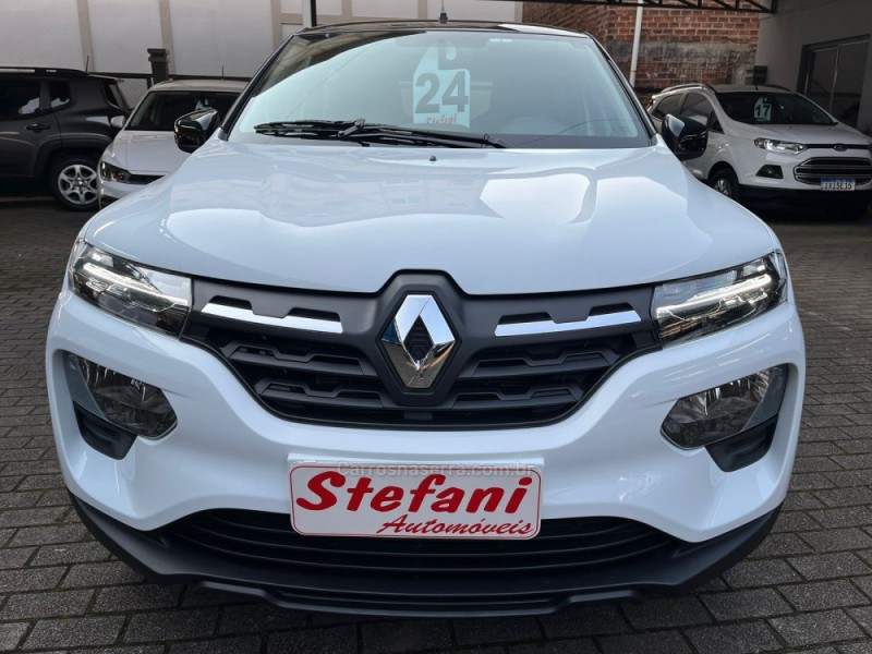 KWID 1.0 12V SCE FLEX INTENSE MANUAL - 2024 - FELIZ