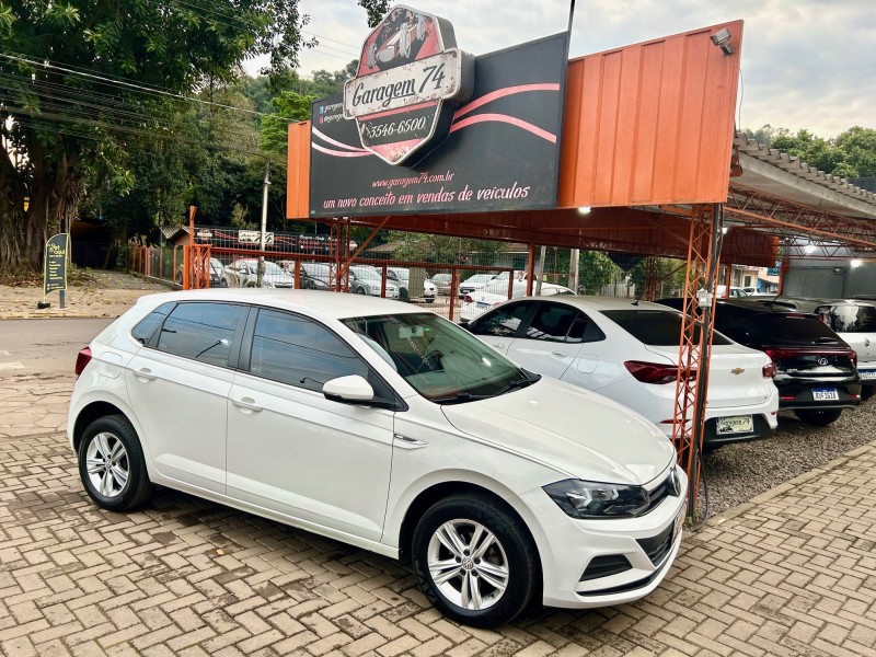 POLO 1.6 MI 8V E-FLEX 4P MANUAL - 2019 - TRêS COROAS