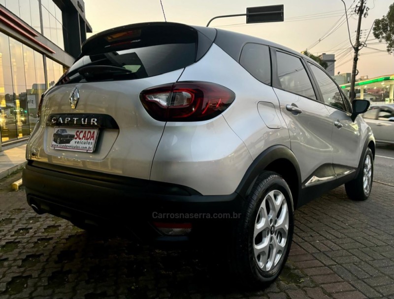 CAPTUR 1.6 LIFE 16V FLEX 4P AUTOMÁTICO - 2019 - CAXIAS DO SUL