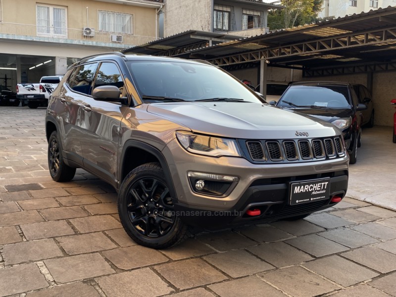 COMPASS 2.0 16V DIESEL TRAILHAWK 4X4 AUTOMÁTICO