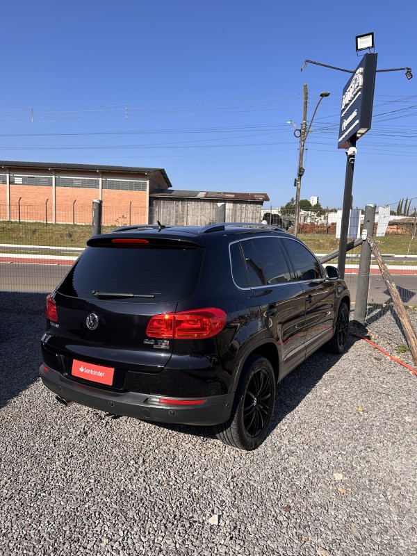 TIGUAN 2.0 TSI 16V TURBO GASOLINA 4P TIPTRONIC - 2012 - FARROUPILHA