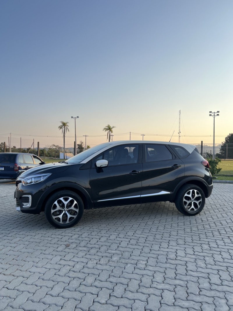 CAPTUR 1.6 16V FLEX INTENSE AUTOMÁTICO - 2018 - ANTôNIO PRADO