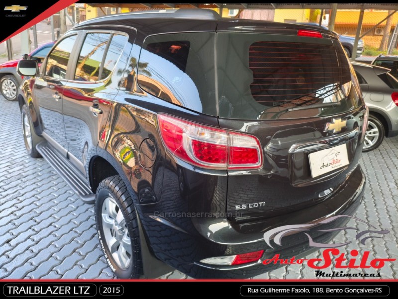 TRAILBLAZER 2.8 LTZ 4X4 16V TURBO DIESEL 4P AUTOMÁTICO - 2015 - BENTO GONçALVES