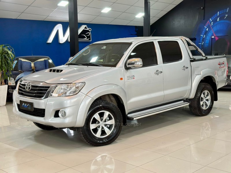 HILUX 3.0 STD 4X4 CD 16V TURBO INTERCOOLER DIESEL 4P MANUAL