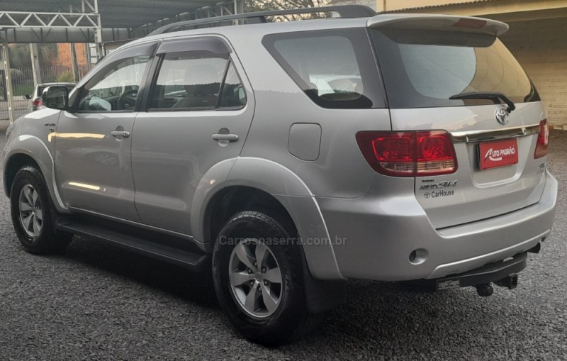 HILUX SW4 3.0 SRV 4X4 16V TURBO INTERCOOLER DIESEL 4P AUTOMÁTICO - 2007 - CAXIAS DO SUL