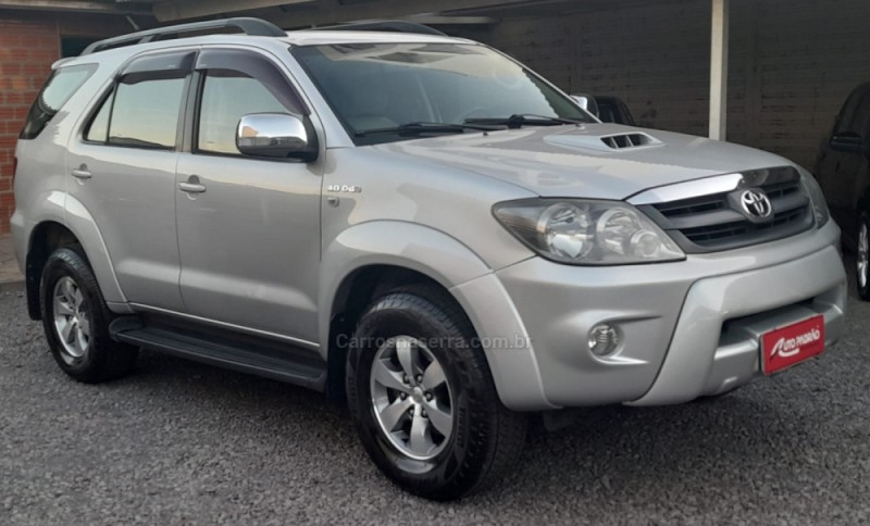 HILUX SW4 3.0 SRV 4X4 16V TURBO INTERCOOLER DIESEL 4P AUTOMÁTICO - 2007 - CAXIAS DO SUL