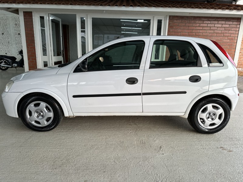 CORSA 1.0 MPFI 8V GASOLINA 4P MANUAL - 2004 - VACARIA