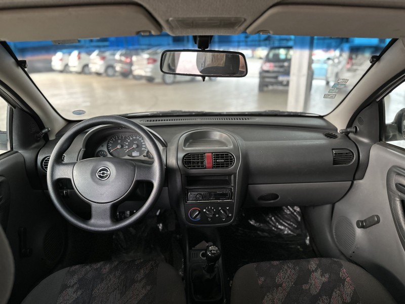 CORSA 1.0 MPFI 8V GASOLINA 4P MANUAL - 2004 - VACARIA