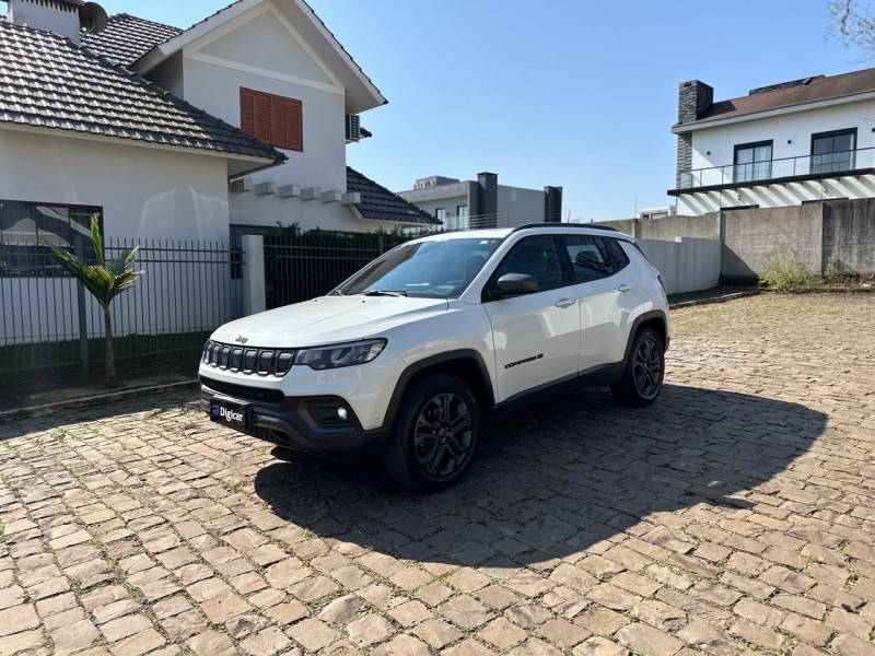 COMPASS 2.0 TURBO 350 80 ANOS 4X4 DIESEL AUTOMÁTICO - 2022 - LAJEADO