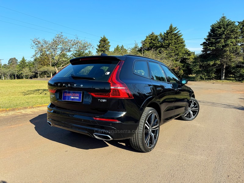 XC60 2.0 T8 R DESIGN HYBRID GASOLINA 4P AUTOMÁTICO - 2020 - PASSO FUNDO