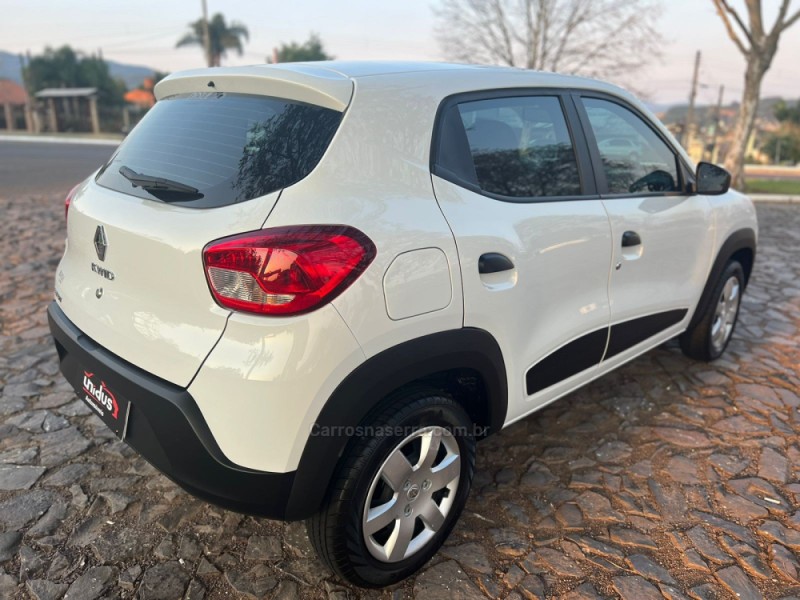 KWID 1.0 12V SCE FLEX ZEN MANUAL - 2019 - DOIS IRMãOS