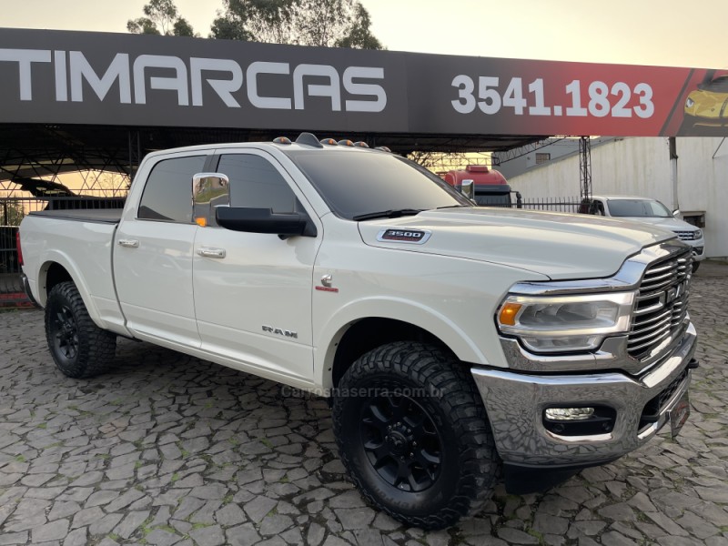 3500 LARAMIE 6.7 CD 4X4 TURBO DIESEL 4P AUTOMÁTICO - 2022 - TAQUARA