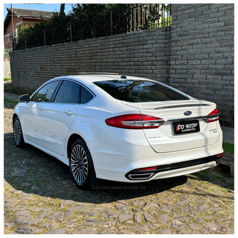 FUSION 2.0 TITANIUM GTDI ECOBOOST AWD AUTOMÁTICO - 2017 - CAMPO BOM