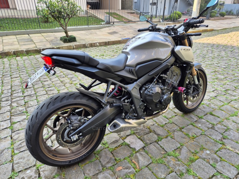 CB 650R  - 2020 - BENTO GONçALVES