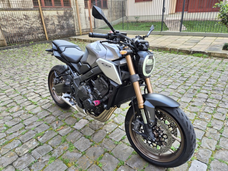 CB 650R  - 2020 - BENTO GONçALVES