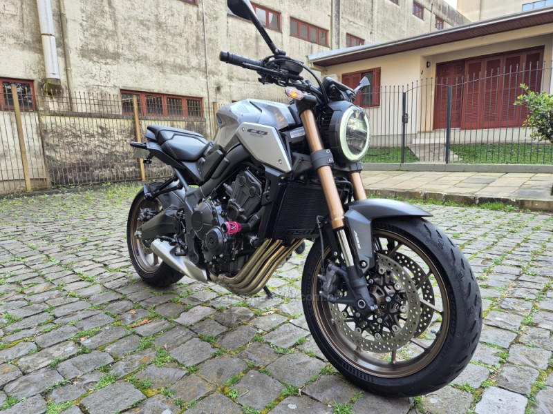 CB 650R  - 2020 - BENTO GONçALVES