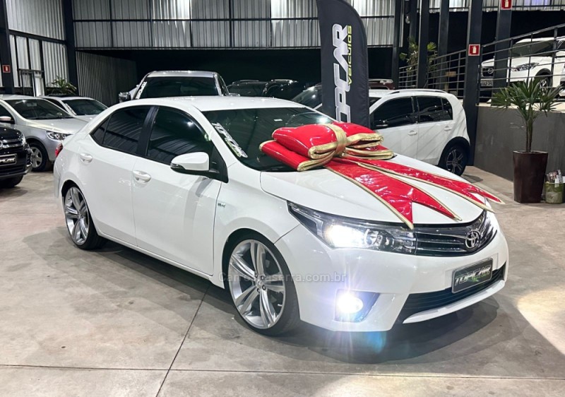 COROLLA 1.8 GLI 16V FLEX 4P AUTOMÁTICO - 2015 - CAMPO BOM