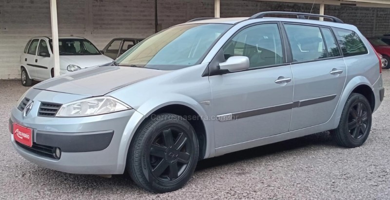 MÉGANE 1.6 DYNAMIQUE GRAND TOUR 16V FLEX 4P MANUAL - 2008 - CAXIAS DO SUL