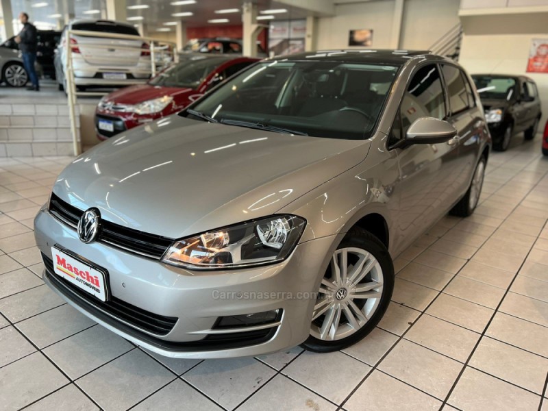 GOLF 1.0 TSI COMFORTLINE 12V TOTAL FLEX 4P MANUAL