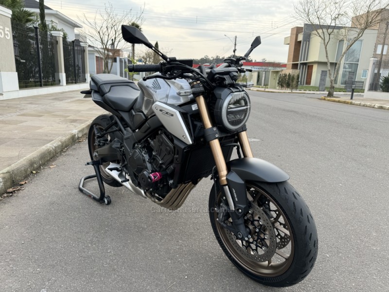 CB 650R  - 2020 - BENTO GONçALVES