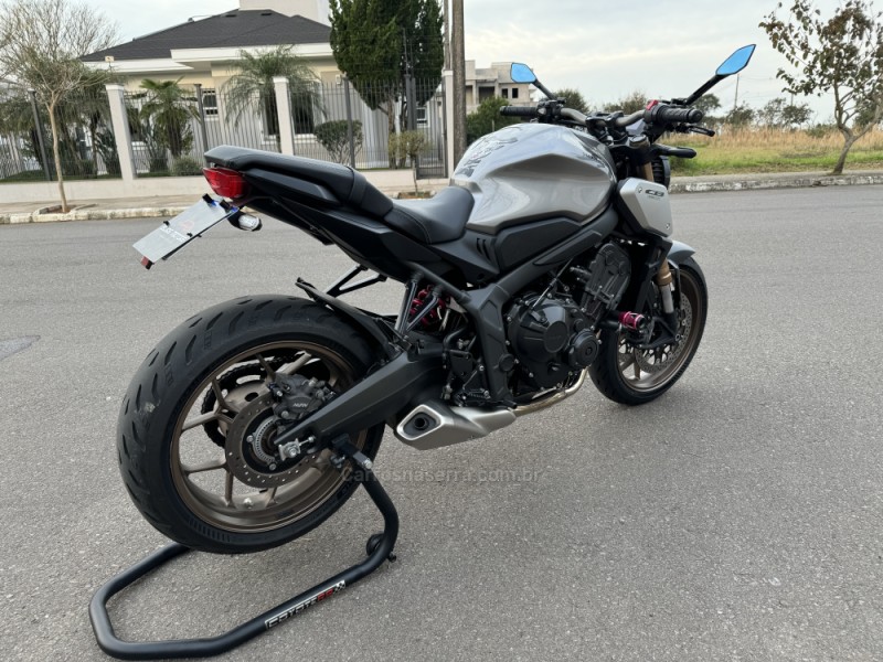 CB 650R  - 2020 - BENTO GONçALVES