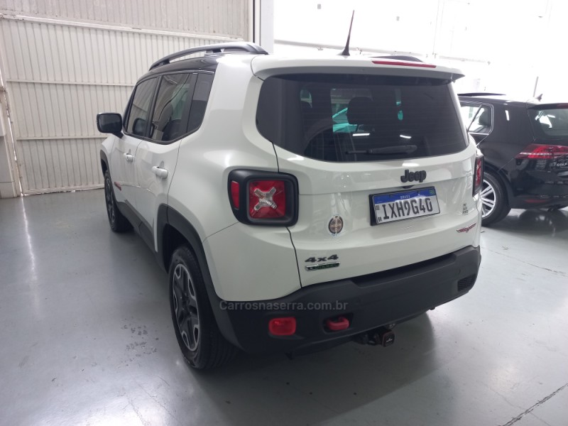 RENEGADE 2.0 16V TURBO DIESEL TRAILHAWK 4P 4X4 AUTOMÁTICO - 2016 - BENTO GONçALVES