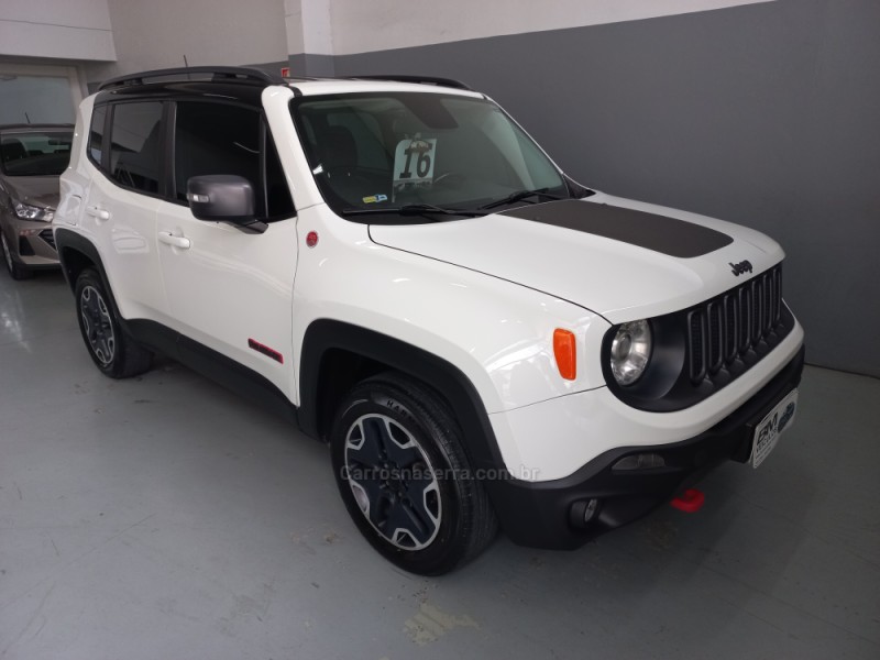 RENEGADE 2.0 16V TURBO DIESEL TRAILHAWK 4P 4X4 AUTOMÁTICO - 2016 - BENTO GONçALVES