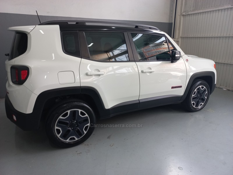 RENEGADE 2.0 16V TURBO DIESEL TRAILHAWK 4P 4X4 AUTOMÁTICO