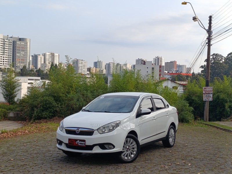 GRAND SIENA 1.6 MPI ESSENCE 16V FLEX 4P MANUAL - 2016 - CAXIAS DO SUL