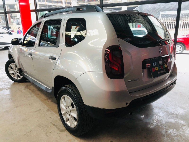 DUSTER 1.6 EXPRESSION 4X2 16V FLEX 4P MANUAL - 2017 - SãO LEOPOLDO