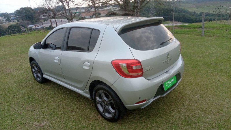 SANDERO 1.6 GT LINE LIMITED FLEX 4P MANUAL - 2017 - FARROUPILHA