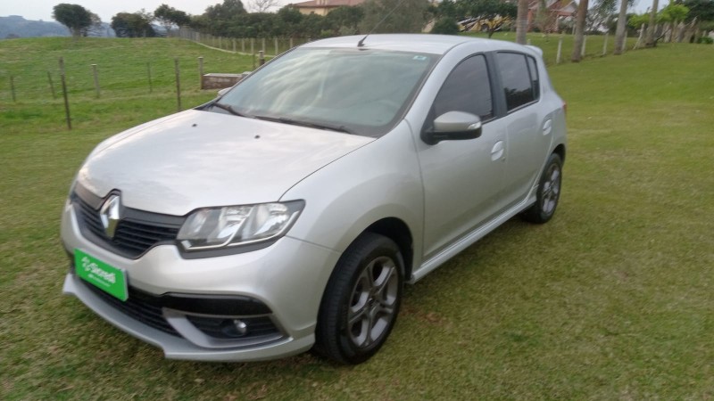 SANDERO 1.6 GT LINE LIMITED FLEX 4P MANUAL - 2017 - FARROUPILHA