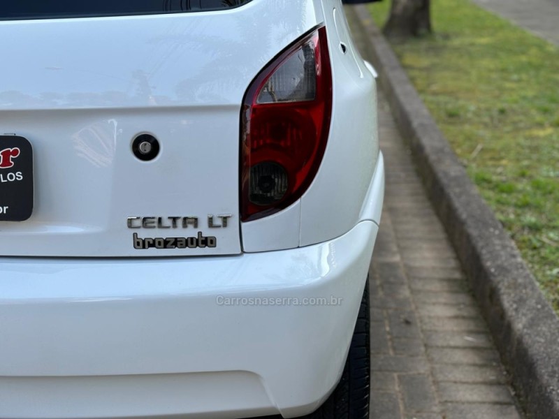 CELTA 1.0 MPFI LT 8V FLEX 4P MANUAL - 2014 - CAXIAS DO SUL