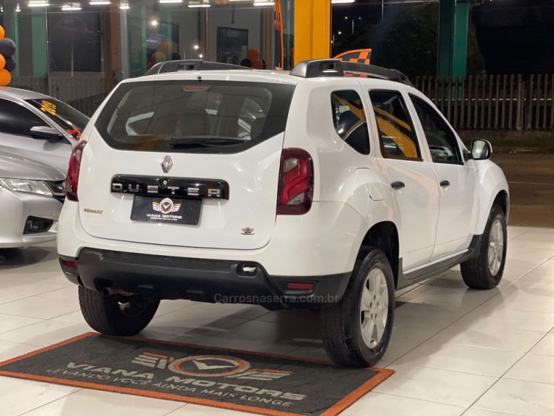 DUSTER 1.6 DYNAMIQUE 4X2 16V FLEX 4P MANUAL - 2017 - SAPUCAIA DO SUL