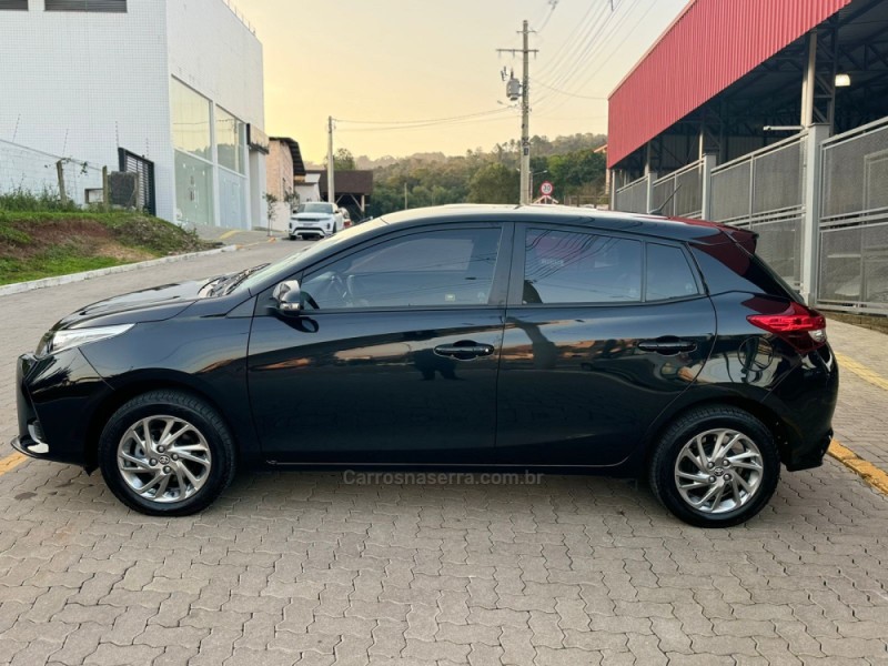 YARIS 1.5 XS 16V FLEX 4P AUTOMÁTICO - 2023 - FELIZ