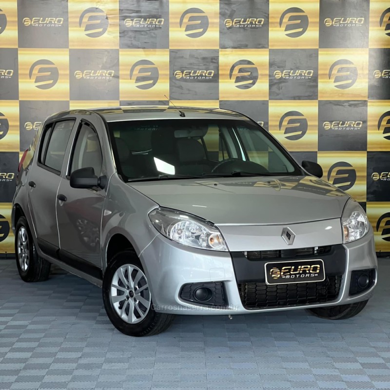 SANDERO 1.0 AUTHENTIQUE 12V FLEX 4P MANUAL - 2013 - PORTãO