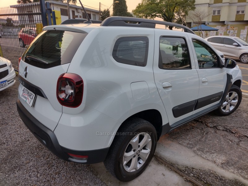 DUSTER 1.6 ZEN 16V FLEX 4P AUTOMÁTICA - 2022 - CAXIAS DO SUL