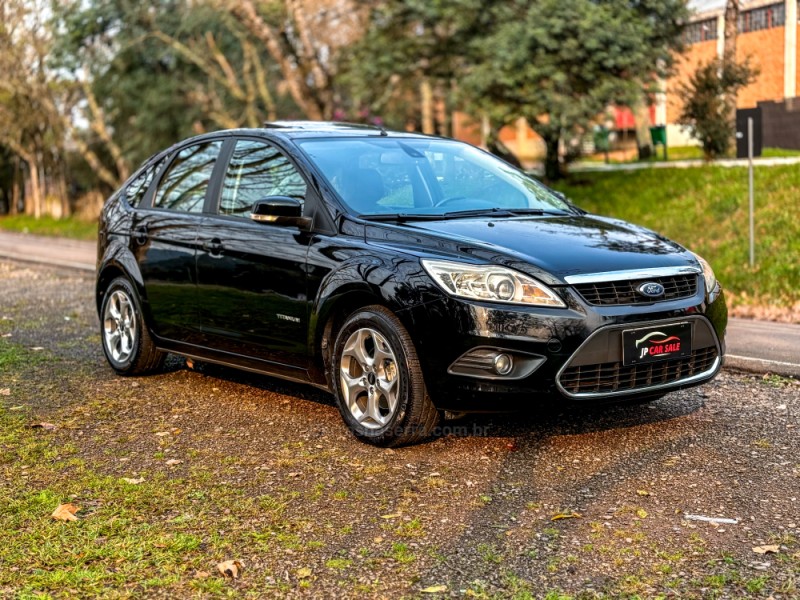 FOCUS 2.0 TITANIUM HATCH 16V FLEX 4P MANUAL