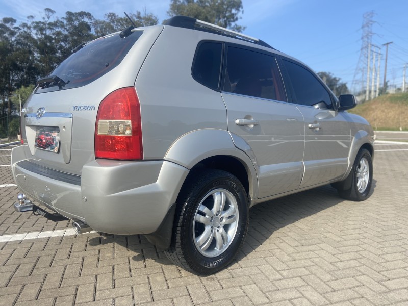 TUCSON 2.0 GL 2WD 16V GASOLINA 4P MANUAL - 2007 - CAXIAS DO SUL