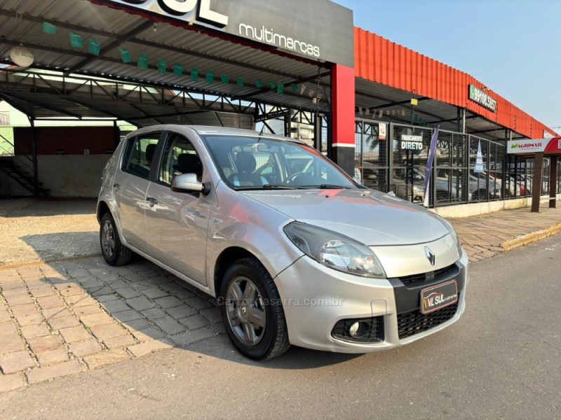 SANDERO 1.0 TECH RUN 16V FLEX 4P MANUAL - 2014 - CAXIAS DO SUL