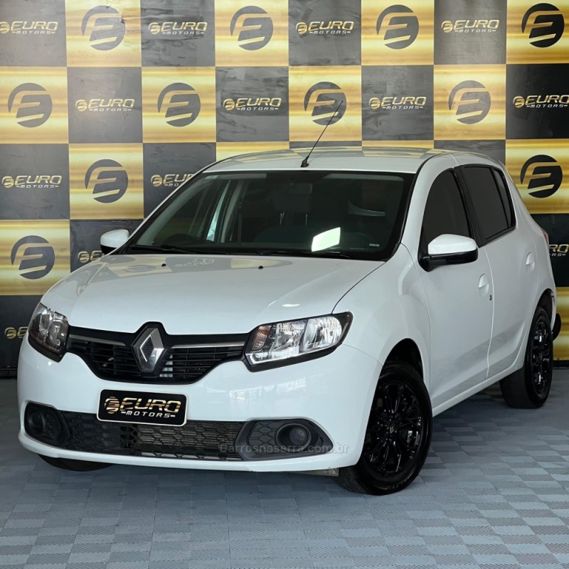 SANDERO 1.0 AUTHENTIQUE 12V FLEX 4P MANUAL - 2017 - PORTãO