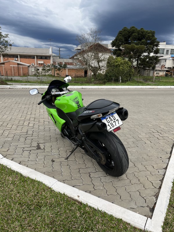 NINJA ZX-10R SE ABS - 2006 - FARROUPILHA