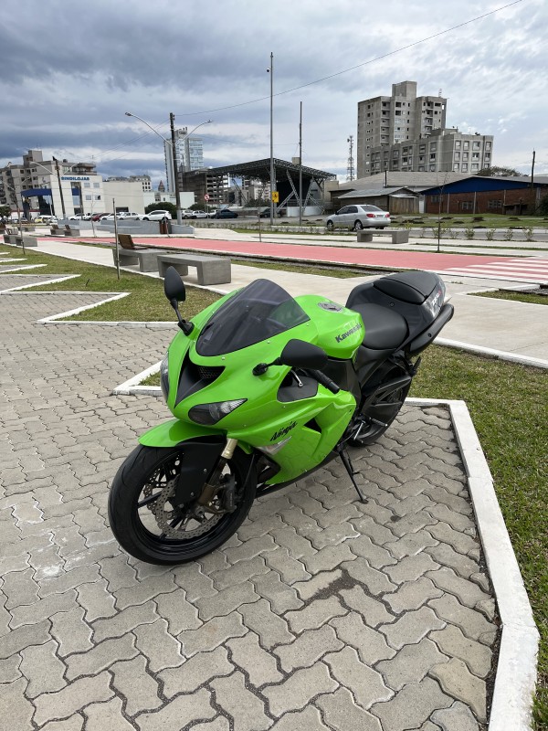 NINJA ZX-10R SE ABS - 2006 - FARROUPILHA