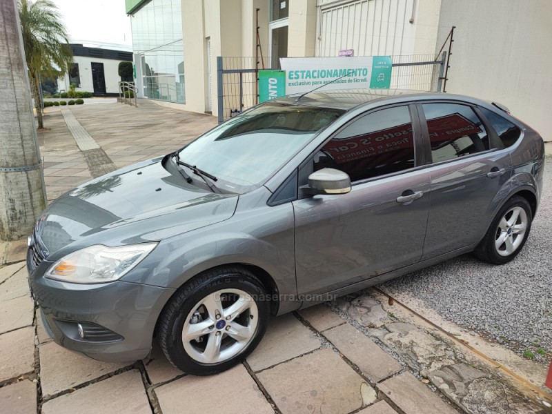 FOCUS 2.0 GLX 16V FLEX 4P MANUAL - 2012 - FARROUPILHA