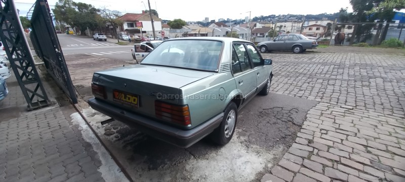 MONZA 1.8 SL/E 8V ÁLCOOL 4P MANUAL - 1989 - CAXIAS DO SUL