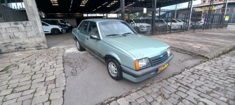 MONZA 1.8 SL/E 8V ÁLCOOL 4P MANUAL - 1989 - CAXIAS DO SUL