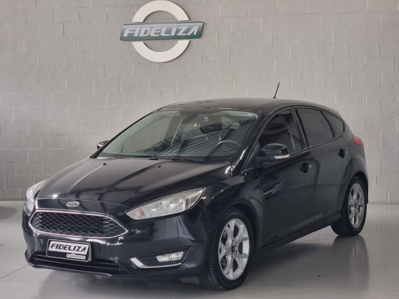 FOCUS 2.0 SE HATCH 16V FLEX 4P AUTO - 2018 - FARROUPILHA