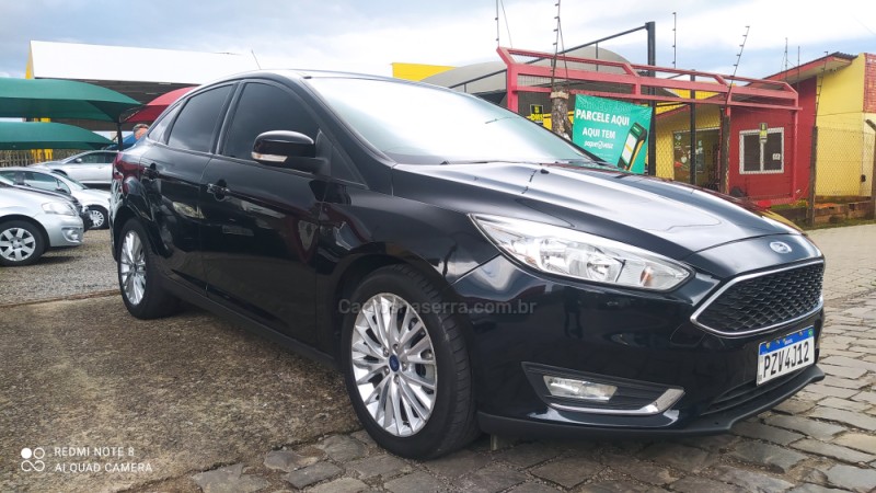 FOCUS 2.0 SE FASTBACK 16V FLEX 4P AUTOMÁTICO - 2018 - FARROUPILHA